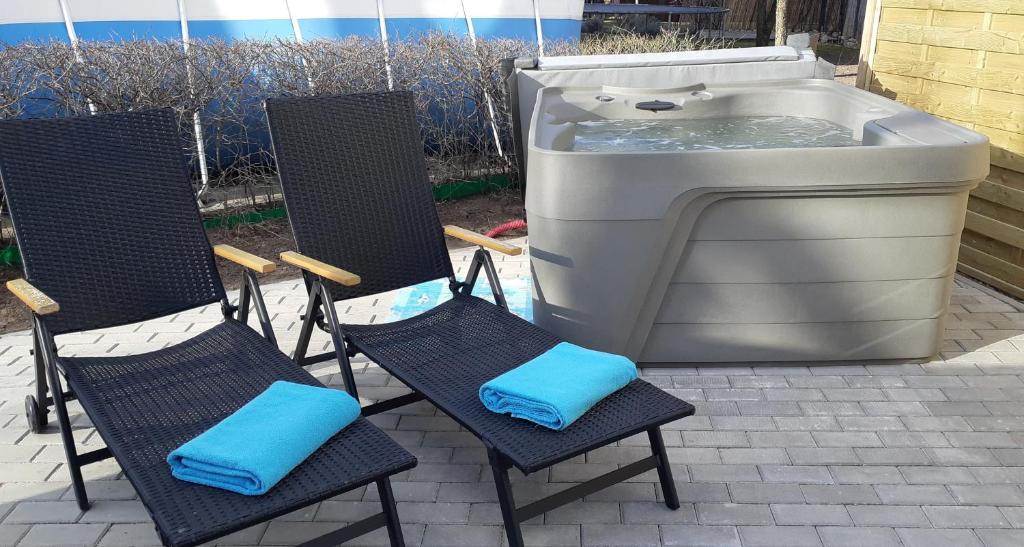 Apartments with spa Jacuzzi and sauna room 4